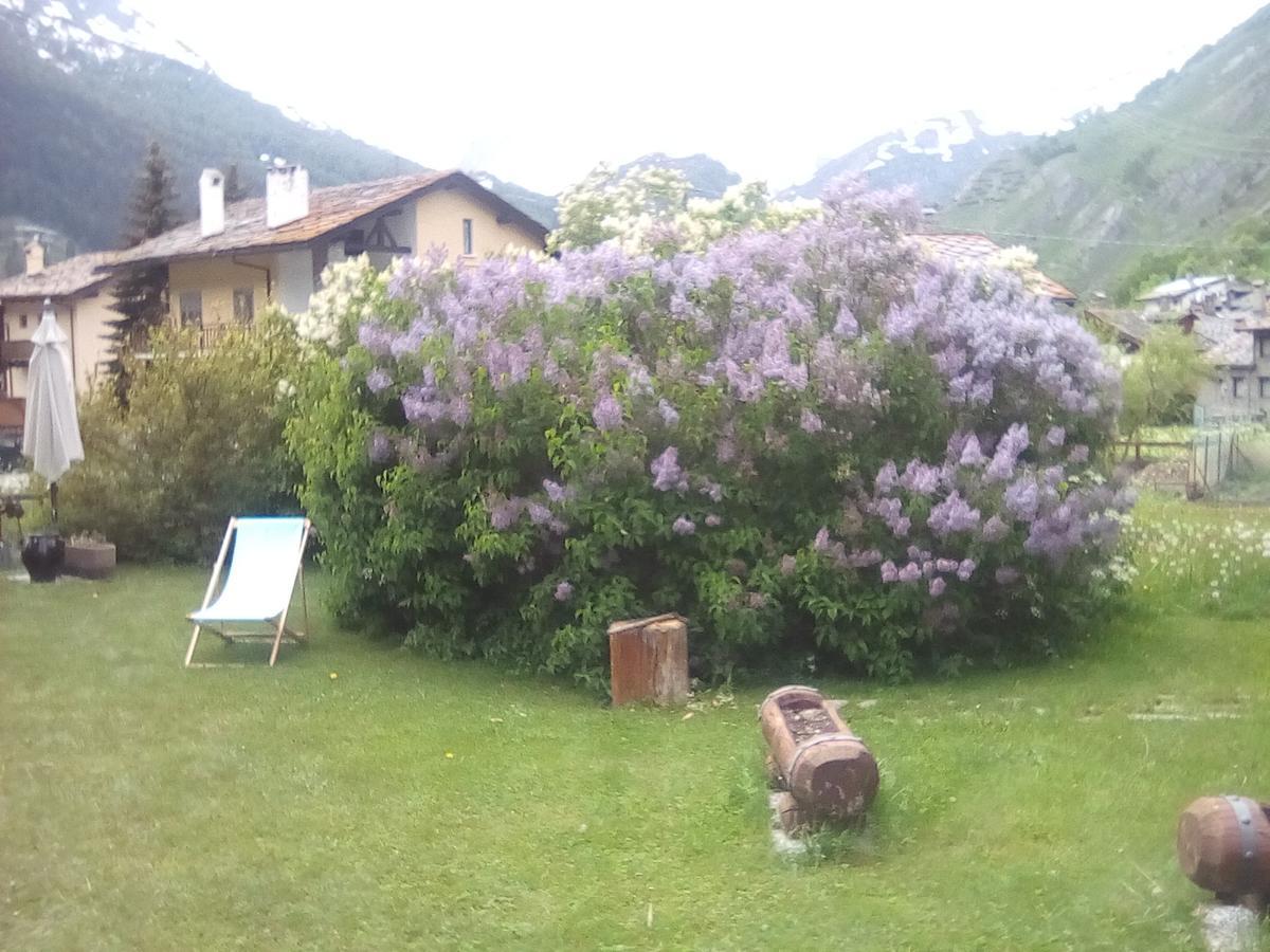 Ferienwohnung Casa Walter La Thuile Exterior foto